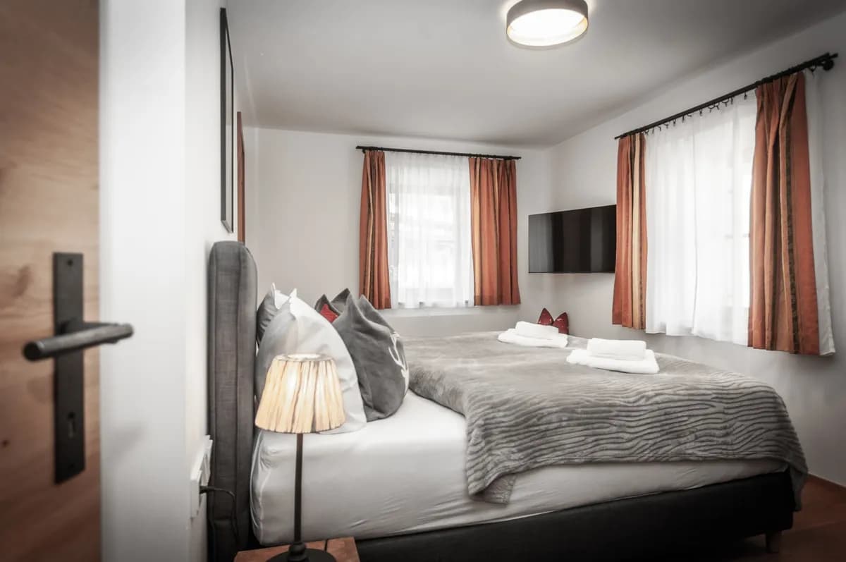 4-Zimmer-Wohnung mieten in Kitzbühel – 117 m², € 4.680 – Bild 6 von 8
