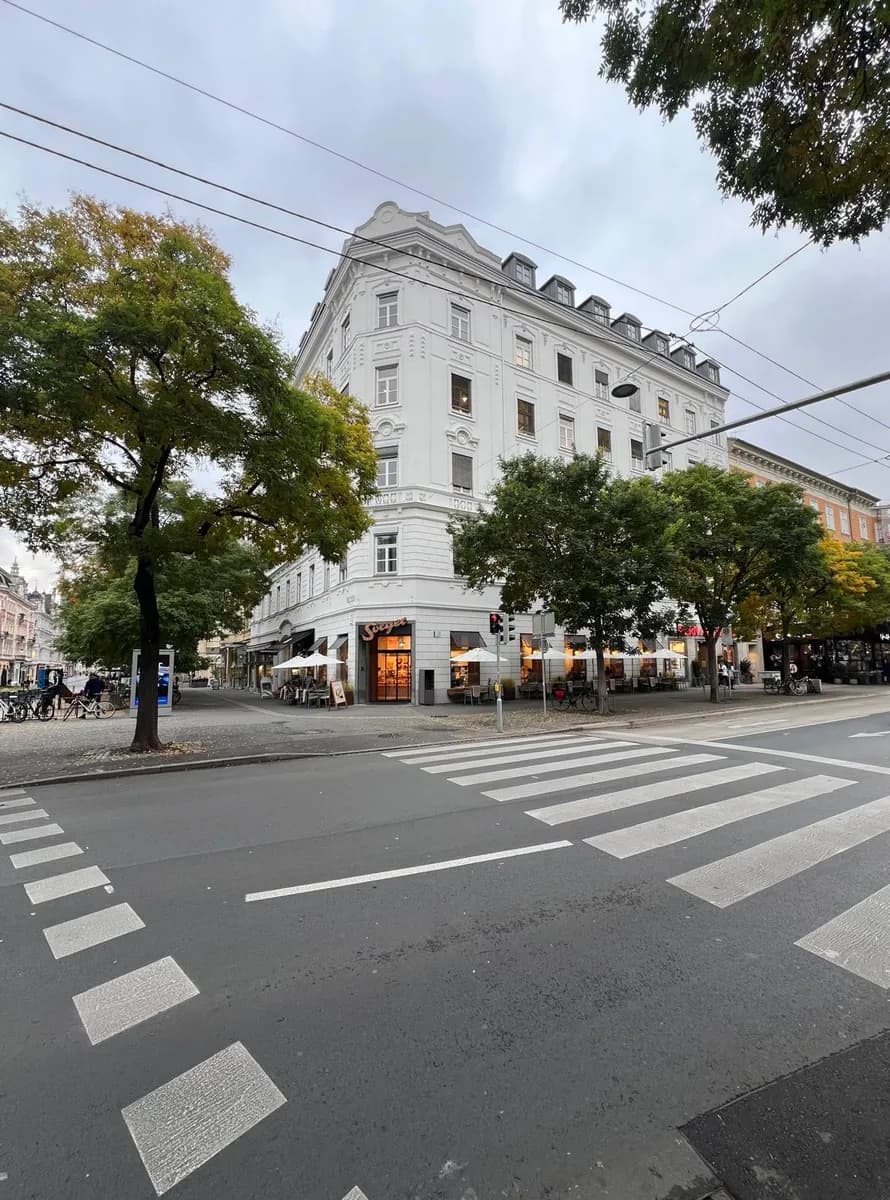 Immobilie mieten in Graz – 485,67 m², € 7.352