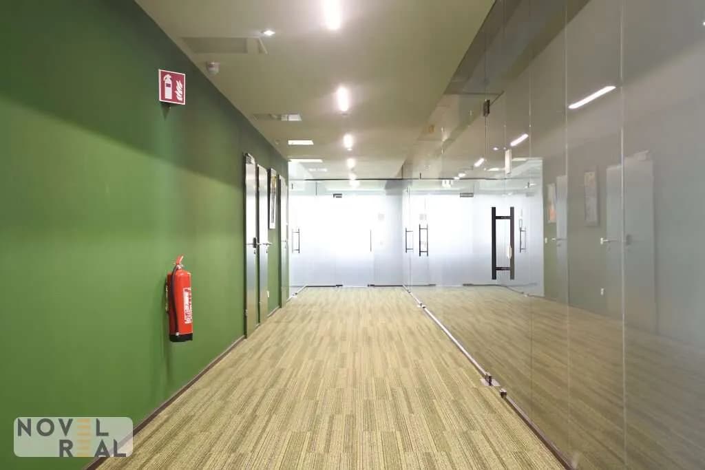 Gewerbeimmobilie mieten in Mödling – 253 m², € 2.531 – Bild 2 von 20