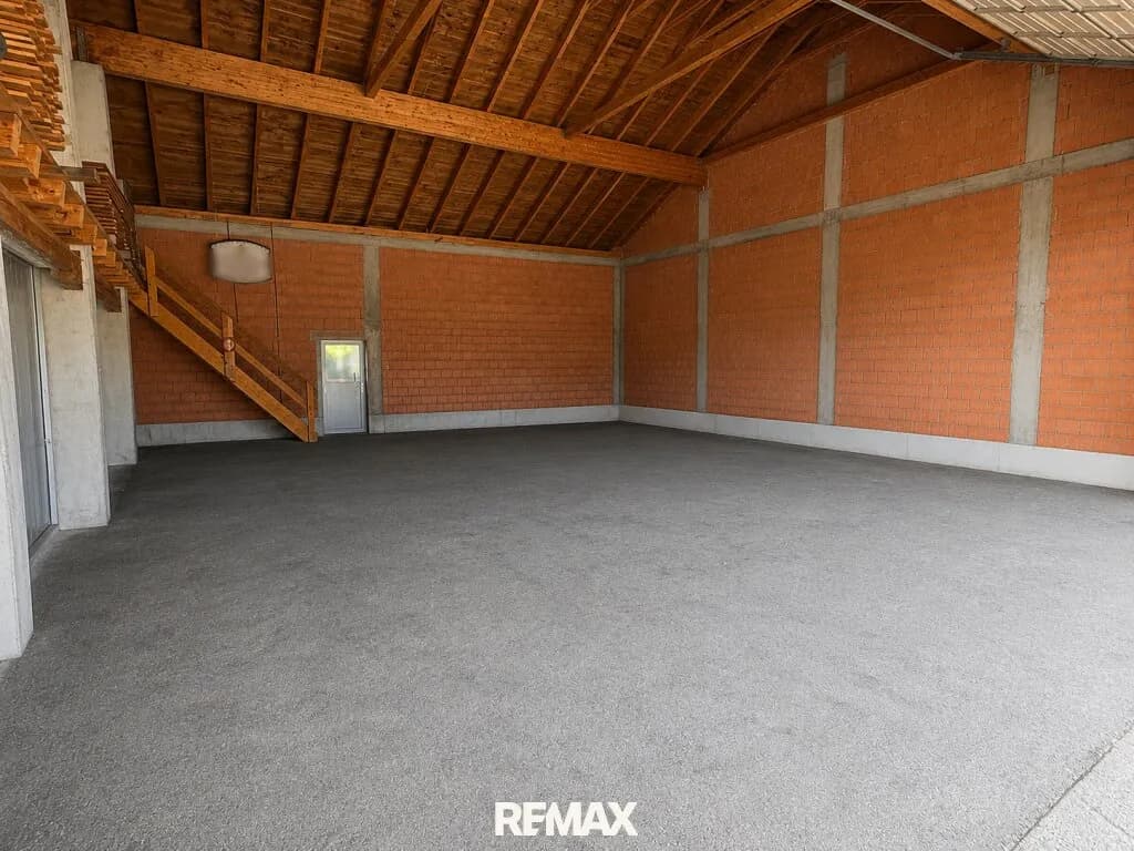 Gewerbeimmobilie mieten in Schärding – 260 m², € 1.084 – Bild 2 von 4