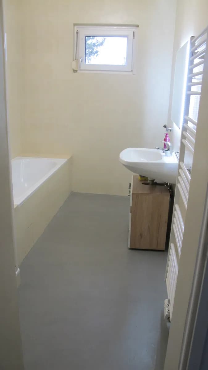 4-Zimmer-Haus mieten in Baden – 115 m², € 1.477 – Bild 11 von 25