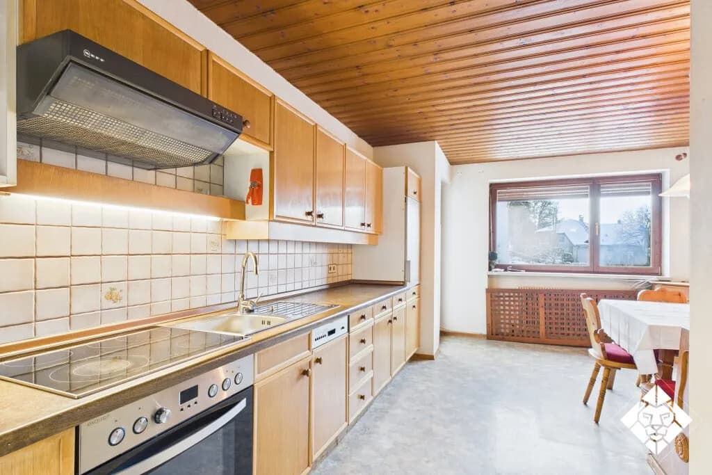 9-Zimmer-Gewerbeimmobilie kaufen in Kufstein – 206,5 m², € 749.000 – Bild 11 von 31