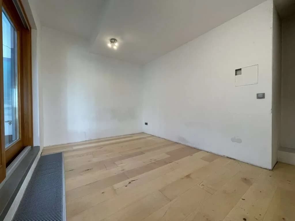 4-Zimmer-Gewerbeimmobilie mieten in Wien – 102 m², € 1.839 – Bild 7 von 10