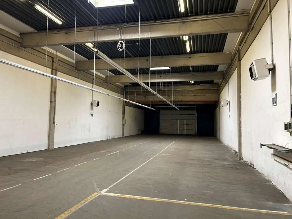 Gewerbeimmobilie mieten in Graz – 449 m², € 5 – Bild 4 von 4