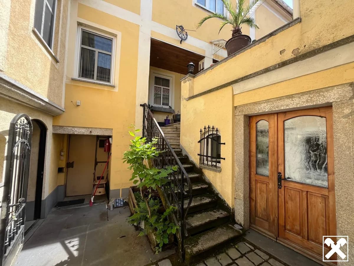 8-Zimmer-Haus kaufen in Gmünd – 300 m², € 245.000 – Bild 2 von 18