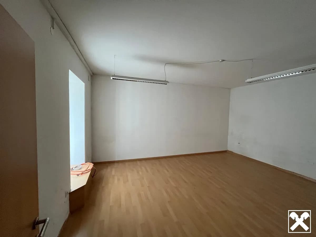 8-Zimmer-Haus kaufen in Gmünd – 300 m², € 245.000 – Bild 9 von 18