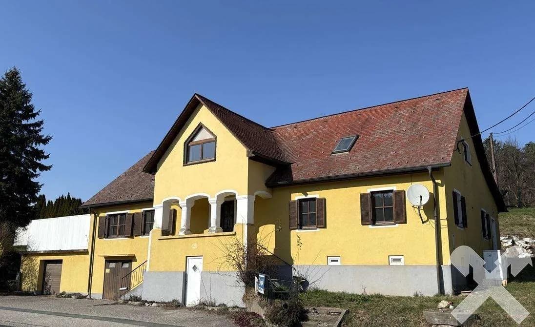 6-Zimmer-Haus kaufen in Leibnitz – 250 m², € 390.000 – Bild 1 von 18