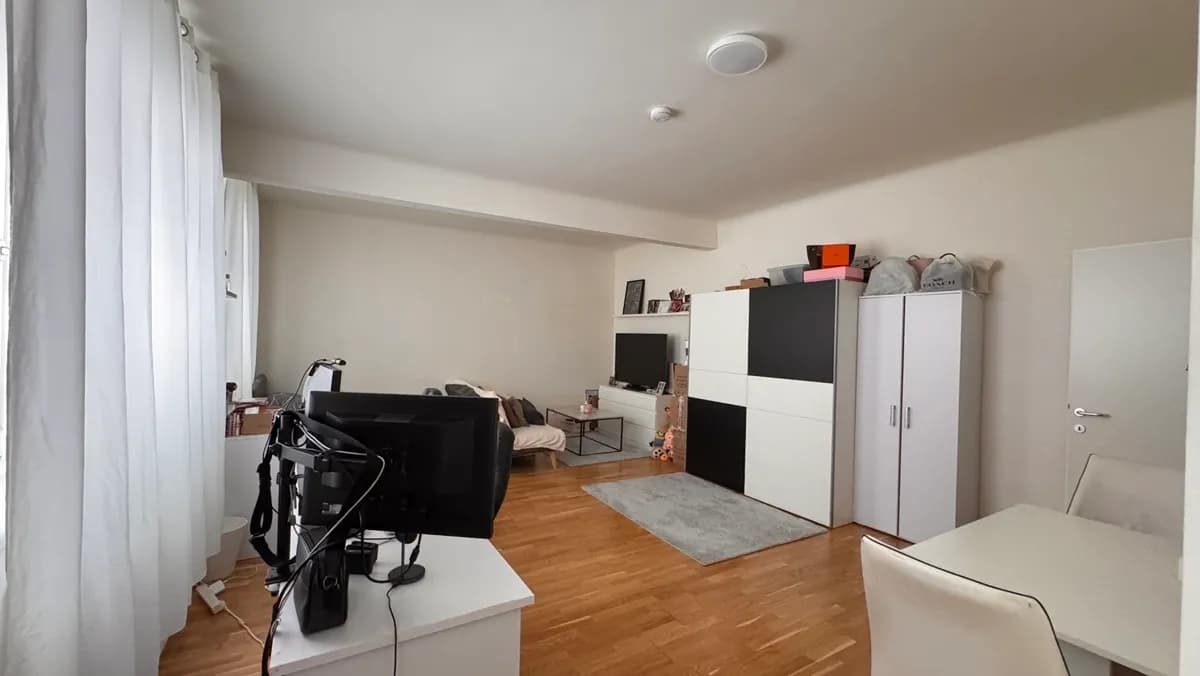 1-Zimmer-Wohnung mieten in Wien – 43 m², € 470 – Bild 2 von 11