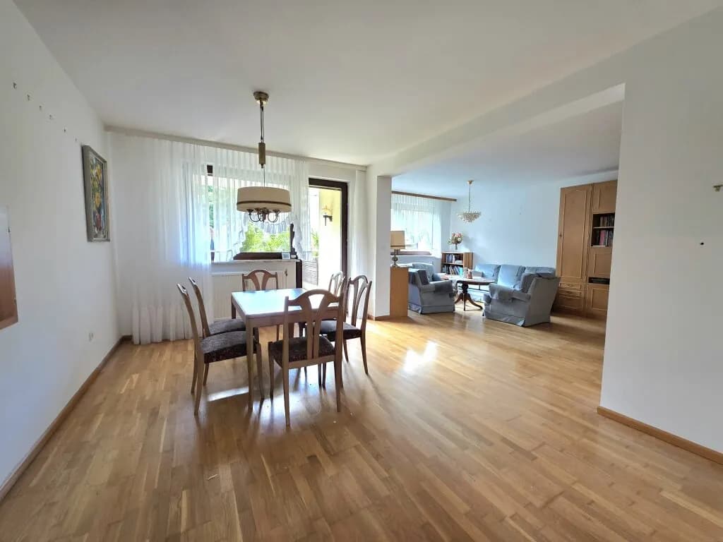 4-Zimmer-Wohnung kaufen in Leoben – 119 m², € 220.000 – Bild 4 von 14