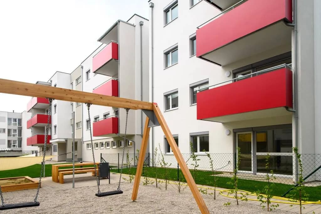 3-Zimmer-Wohnung mieten in Neunkirchen – 69 m², € 754 – Bild 3 von 3