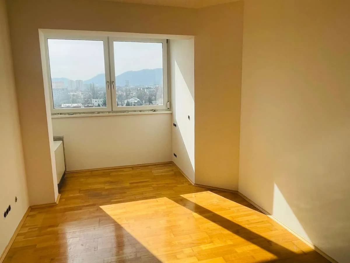 6-Zimmer-Wohnung mieten in Graz – 140 m², € 1.260 – Bild 7 von 14