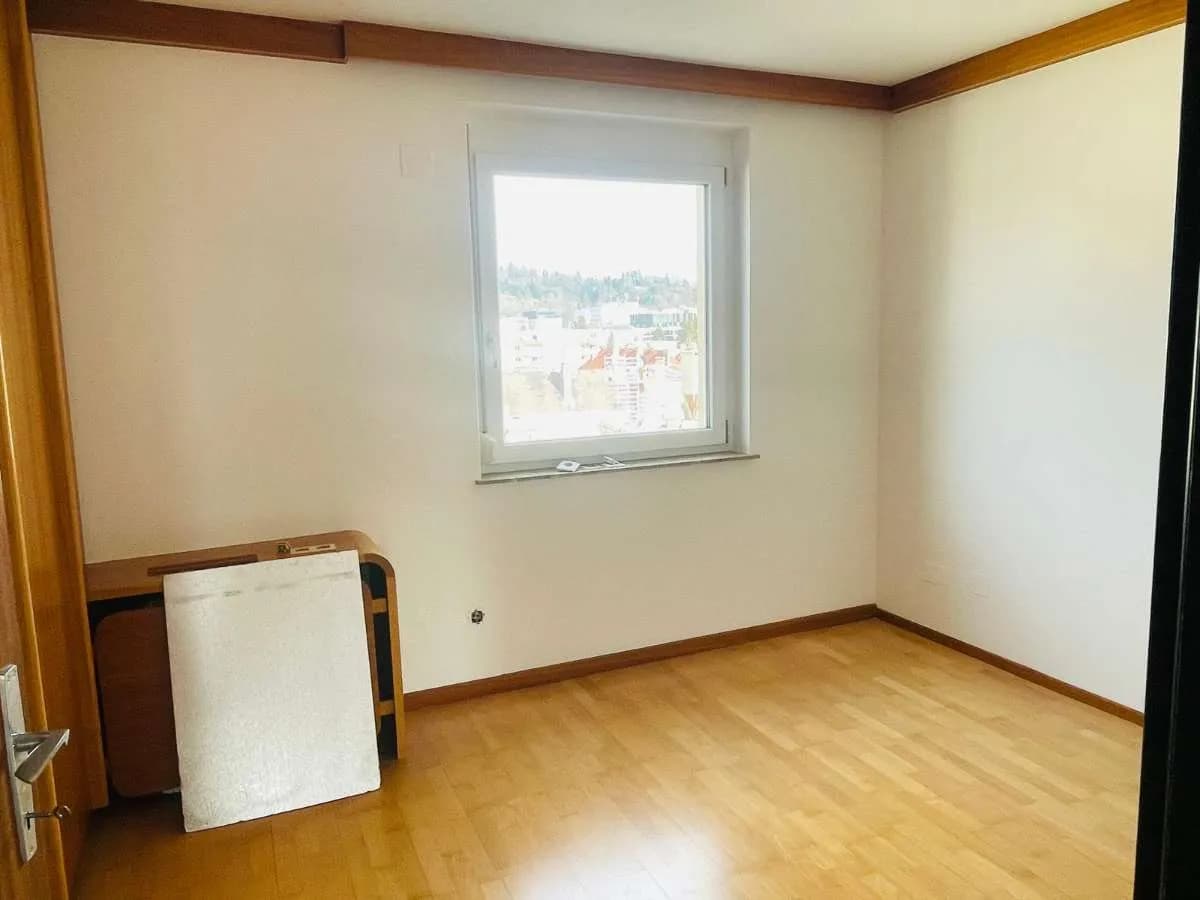 6-Zimmer-Wohnung mieten in Graz – 140 m², € 1.260 – Bild 8 von 14