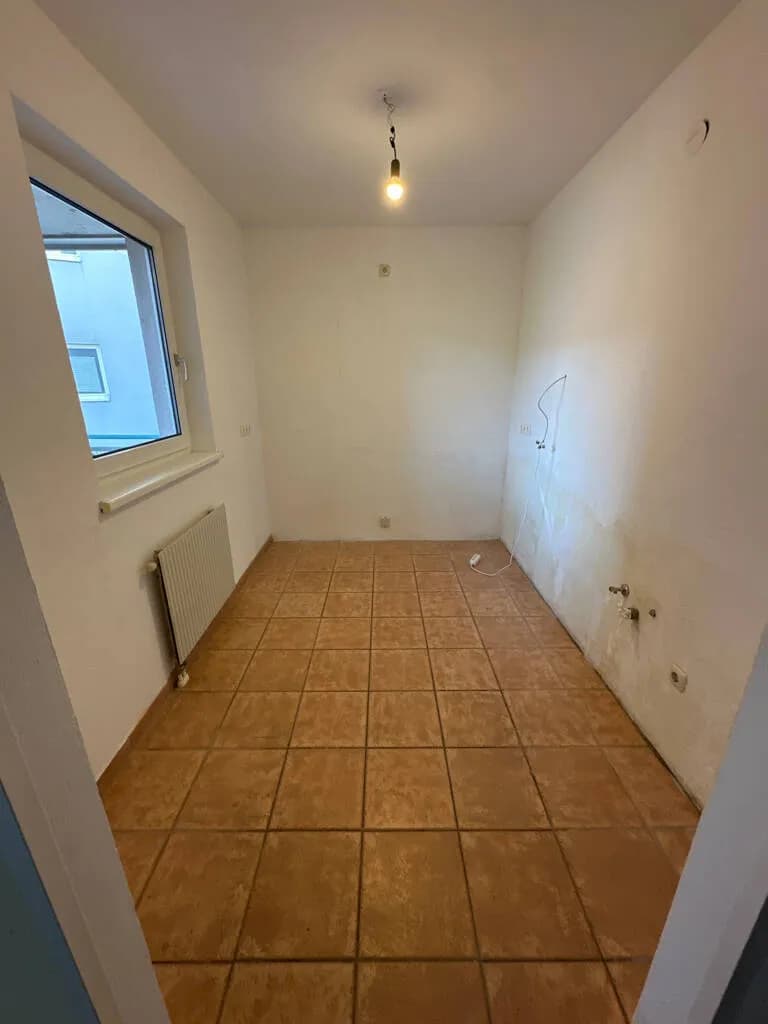 3-Zimmer-Wohnung mieten in Wiener Neustadt – 77 m², € 806 – Bild 3 von 11