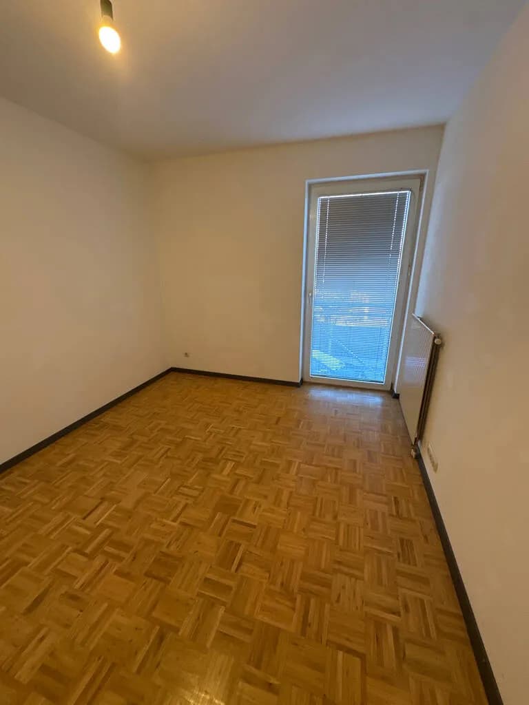 3-Zimmer-Wohnung mieten in Wiener Neustadt – 77 m², € 806 – Bild 9 von 11