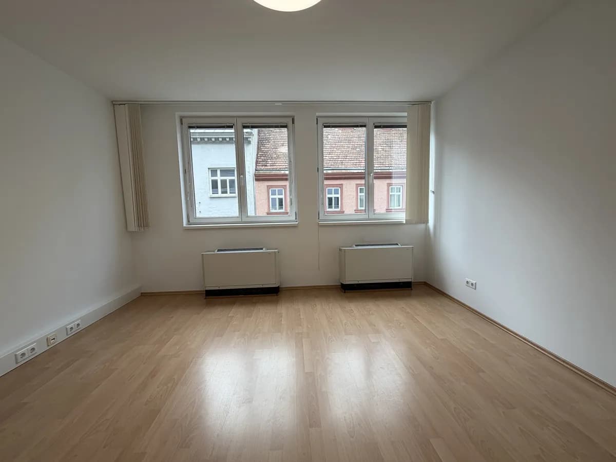 Gewerbeimmobilie mieten in Wien – 96 m², € 13 – Bild 8 von 11