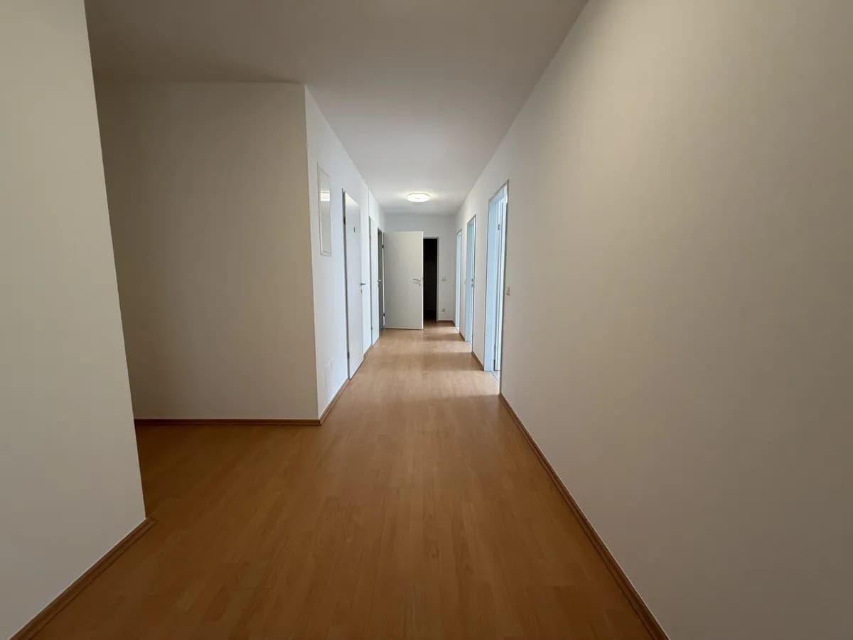 Gewerbeimmobilie mieten in Wien – 96 m², € 13 – Bild 10 von 11