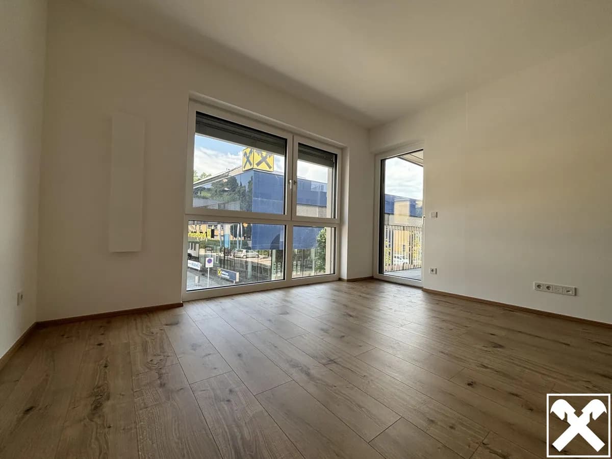 2-Zimmer-Wohnung mieten in Perg – 61,8 m², € 861