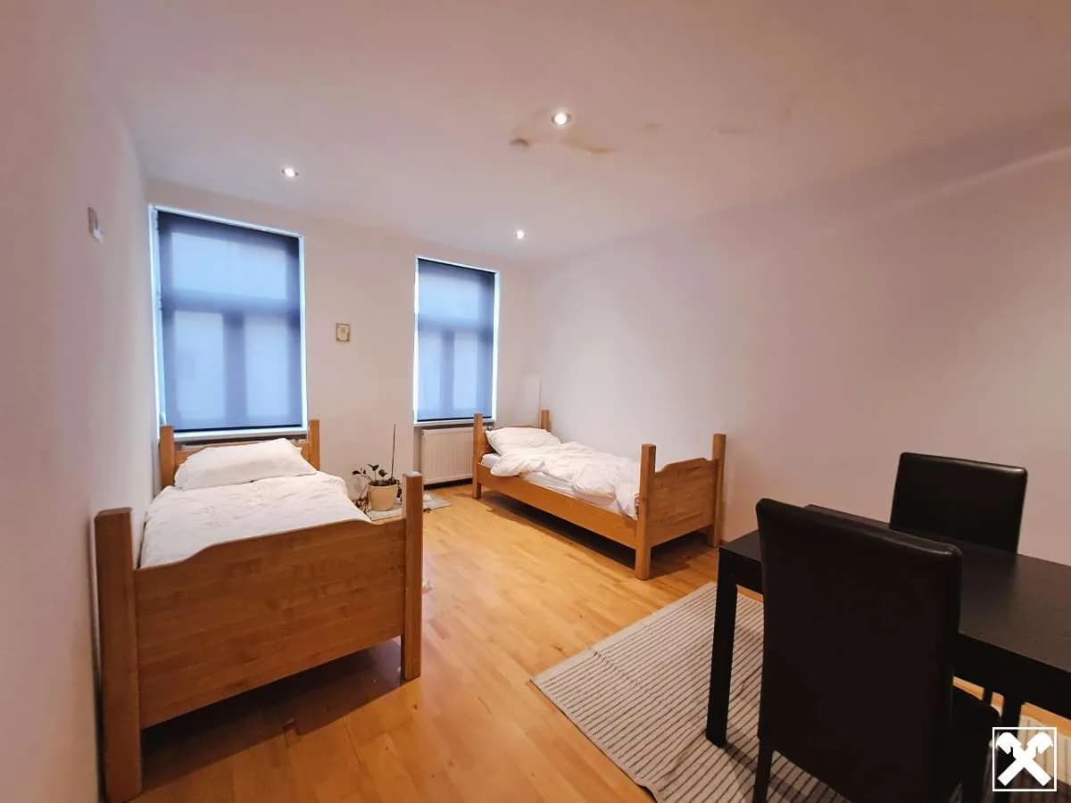 5-Zimmer-Wohnung kaufen in Wien – 126 m², € 450.000 – Bild 2 von 16