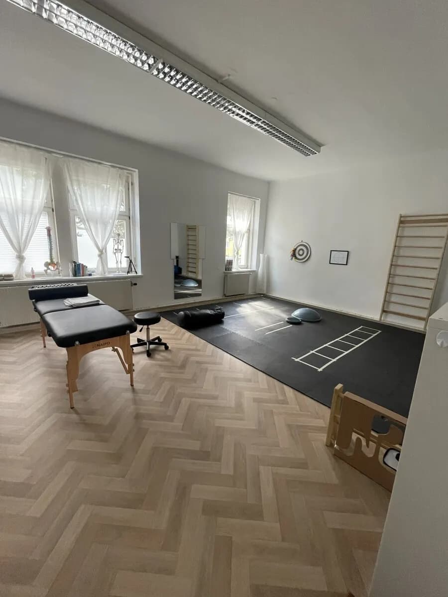Gewerbeimmobilie mieten in Wiener Neustadt