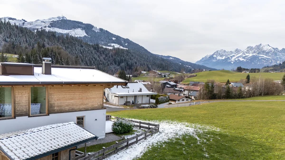 8-Zimmer-Haus kaufen in Kitzbühel – 472 m², € 3.960.000 – Bild 3 von 10