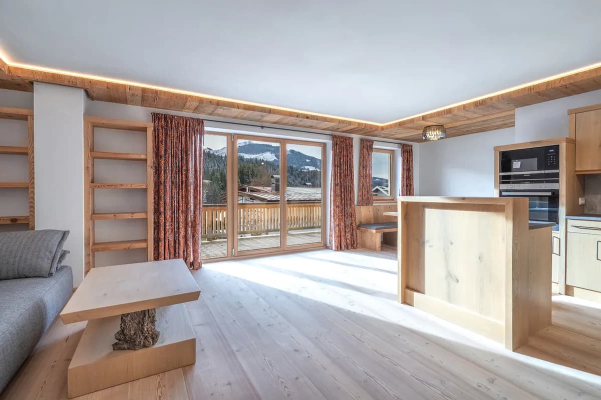 8-Zimmer-Haus kaufen in Kitzbühel – 472 m², € 3.960.000 – Bild 7 von 10