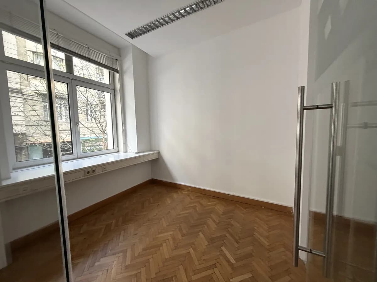 Gewerbeimmobilie mieten in Wien – 218 m², € 20 – Bild 7 von 16