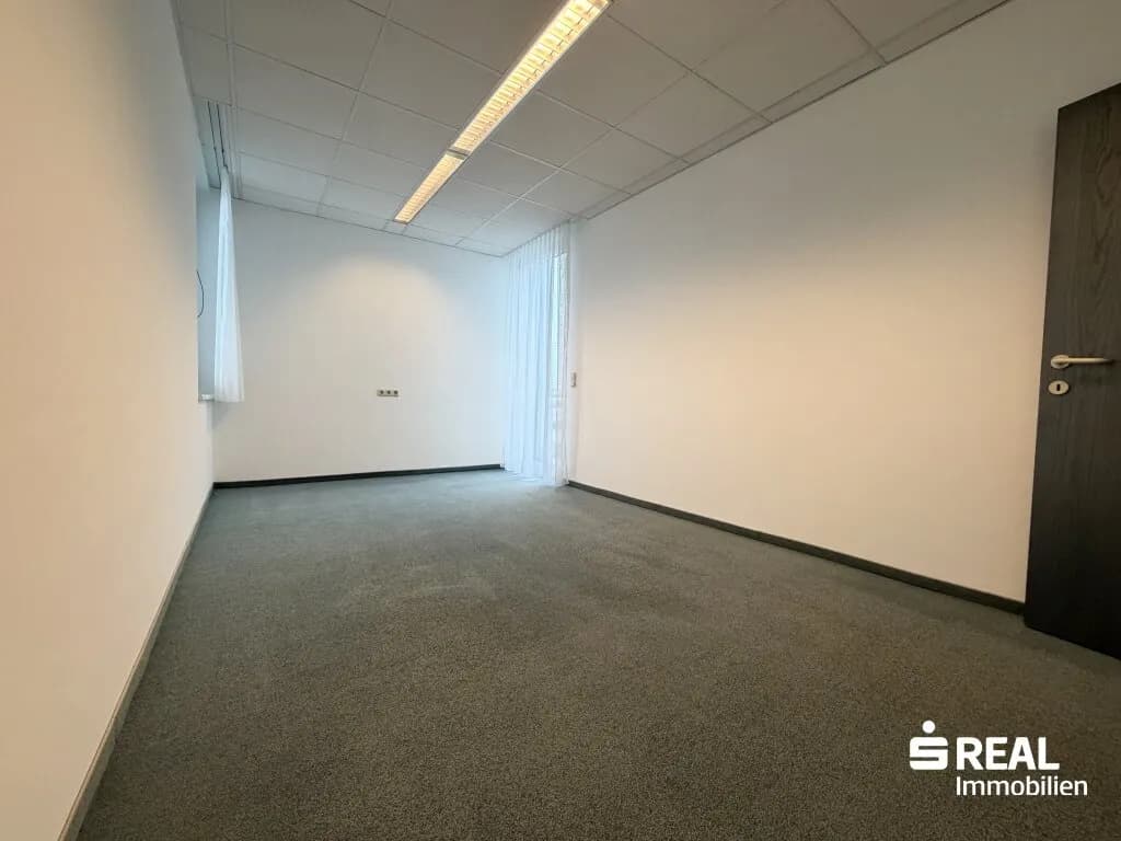 Gewerbeimmobilie kaufen in Wels-Land – 618 m², € 980.000 – Bild 9 von 15
