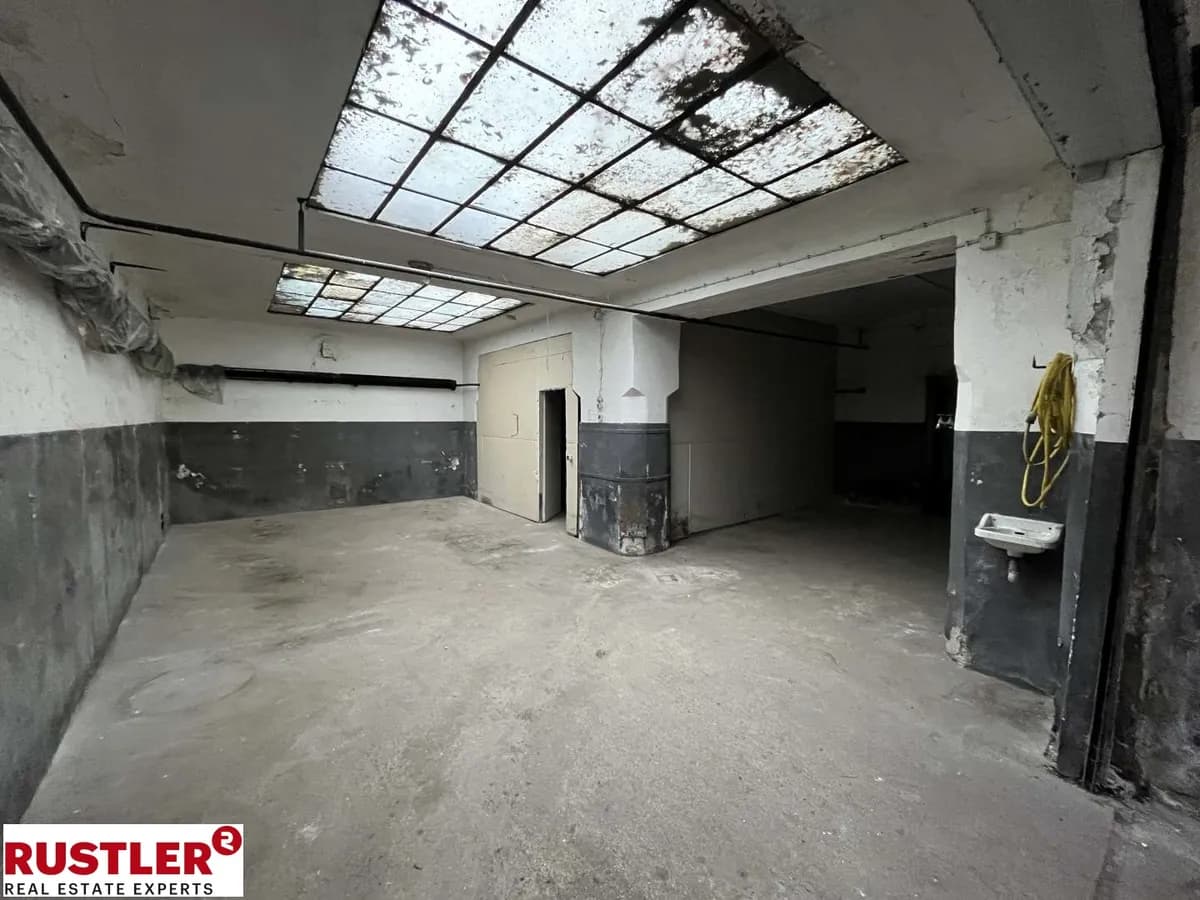 Immobilie mieten in Wien – 140 m², € 700 – Bild 1 von 10