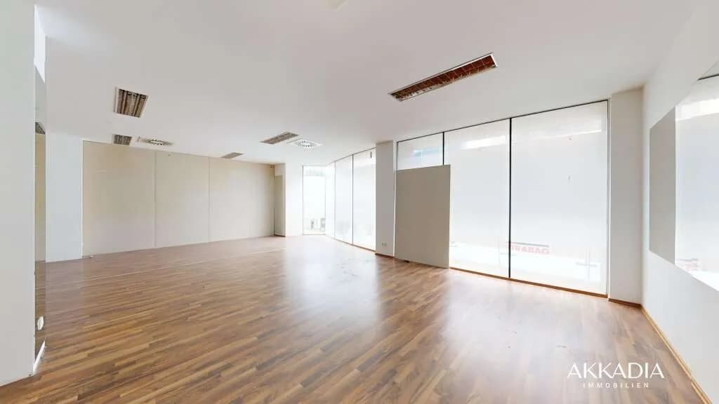 6-Zimmer-Gewerbeimmobilie mieten in Wien – 219 m², € 2.816