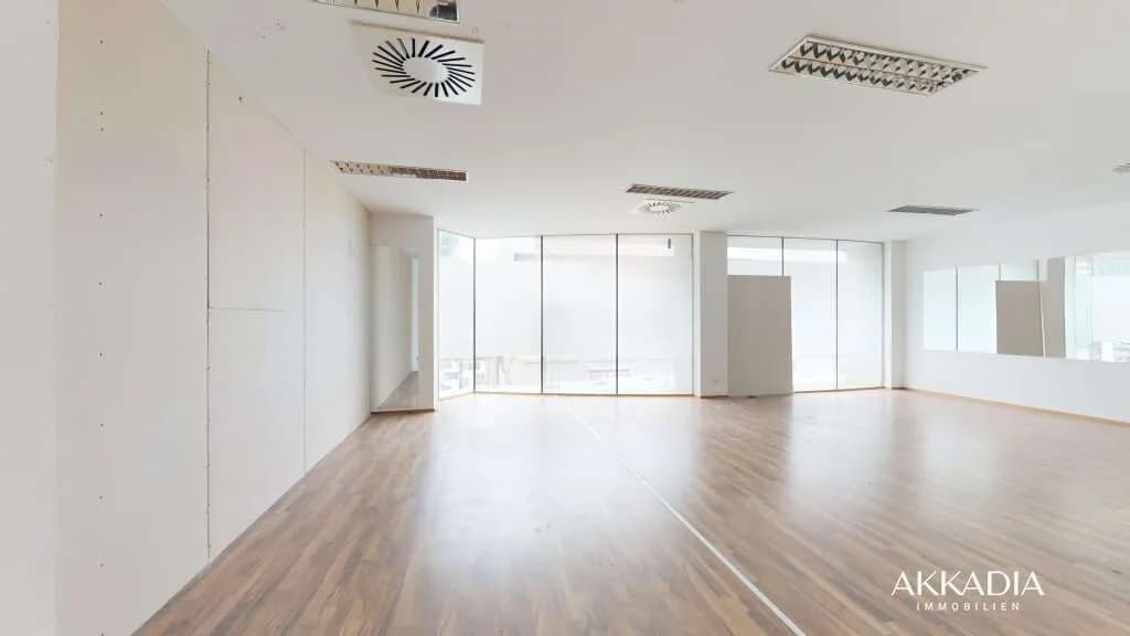6-Zimmer-Gewerbeimmobilie mieten in Wien – 219 m², € 2.816 – Bild 10 von 13