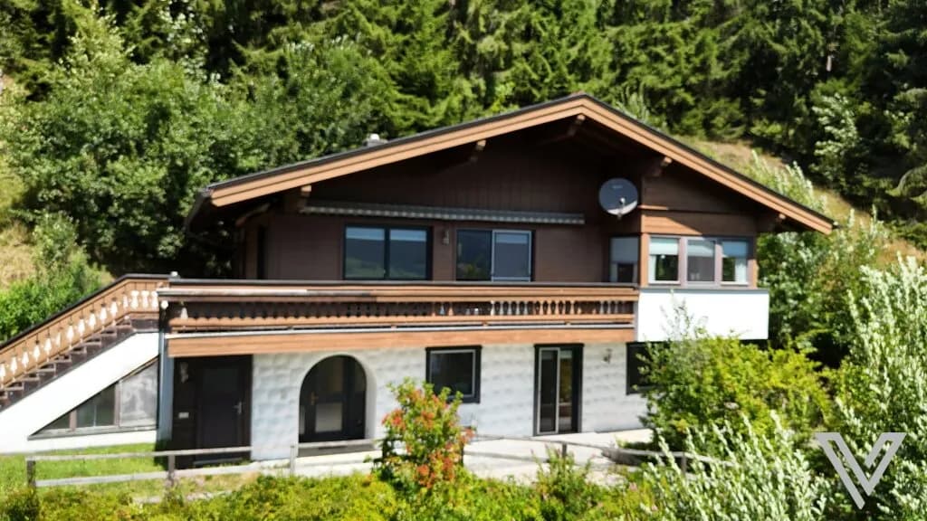 Haus kaufen in Zell am See – 191 m², € 480.000