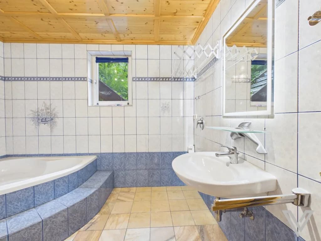 Haus kaufen in Zell am See – 191 m², € 480.000 – Bild 15 von 21