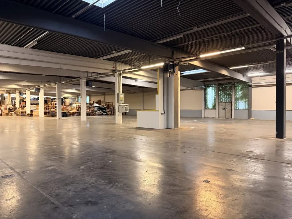 Gewerbeimmobilie mieten in Wien – 1 449 m², € 10.343 – Bild 9 von 10