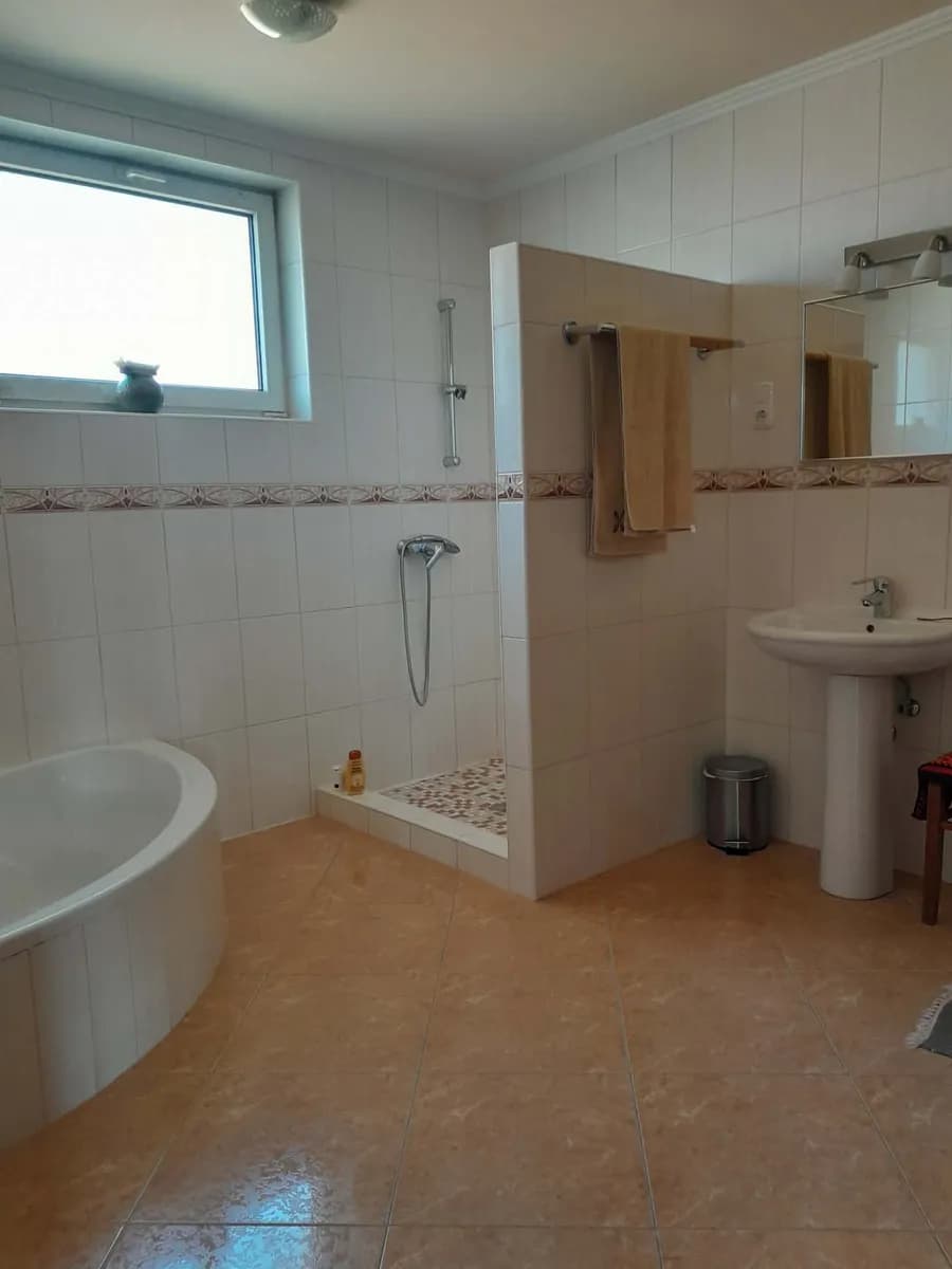 Haus kaufen in Österreich – 270 m², € 370.000 – Bild 19 von 26