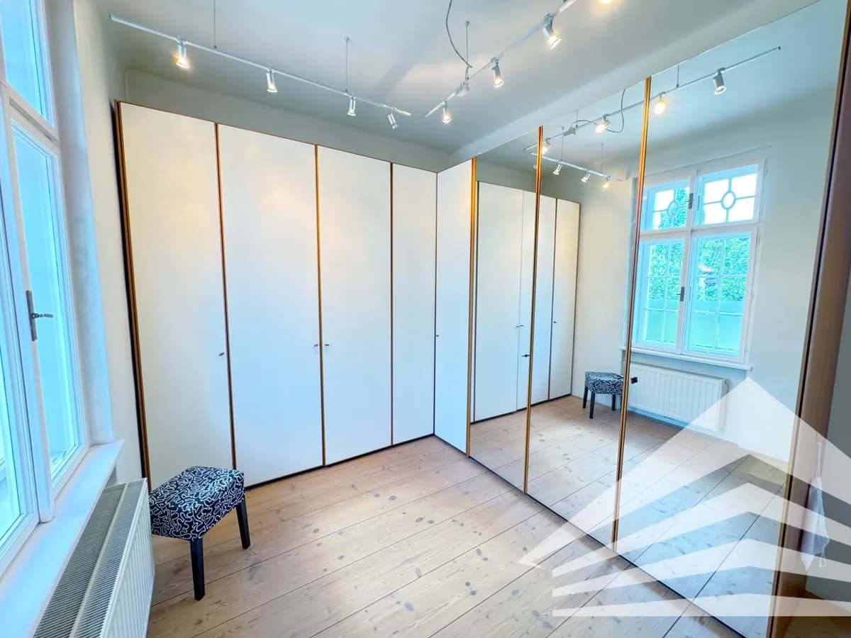 9-Zimmer-Haus kaufen in Linz – 250 m², € 3.680.000 – Bild 12 von 22