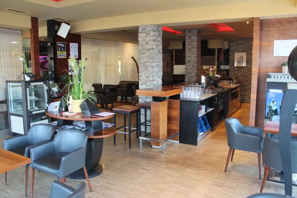 5-Zimmer-Gewerbeimmobilie mieten in Hartberg-Fürstenfeld – 172 m², € 1.890 – Bild 2 von 18