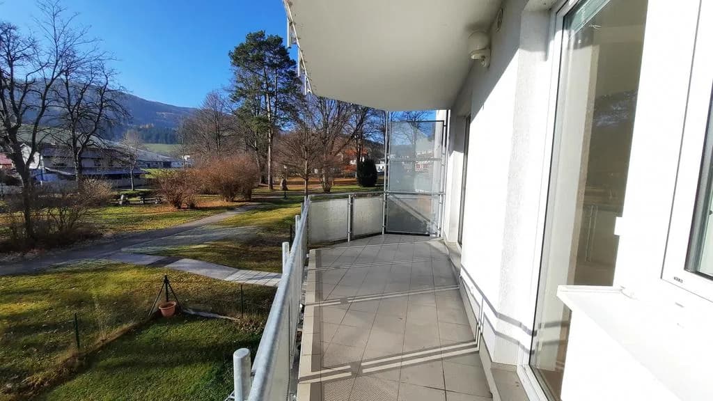 3-Zimmer-Wohnung mieten in Neunkirchen – 75,71 m², € 888 – Bild 2 von 3