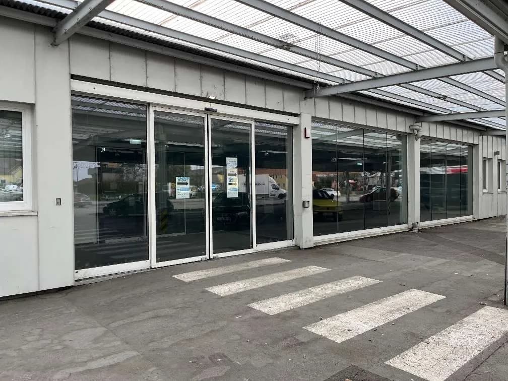 Gewerbeimmobilie mieten in Graz – 2 000 m² – Bild 2 von 11