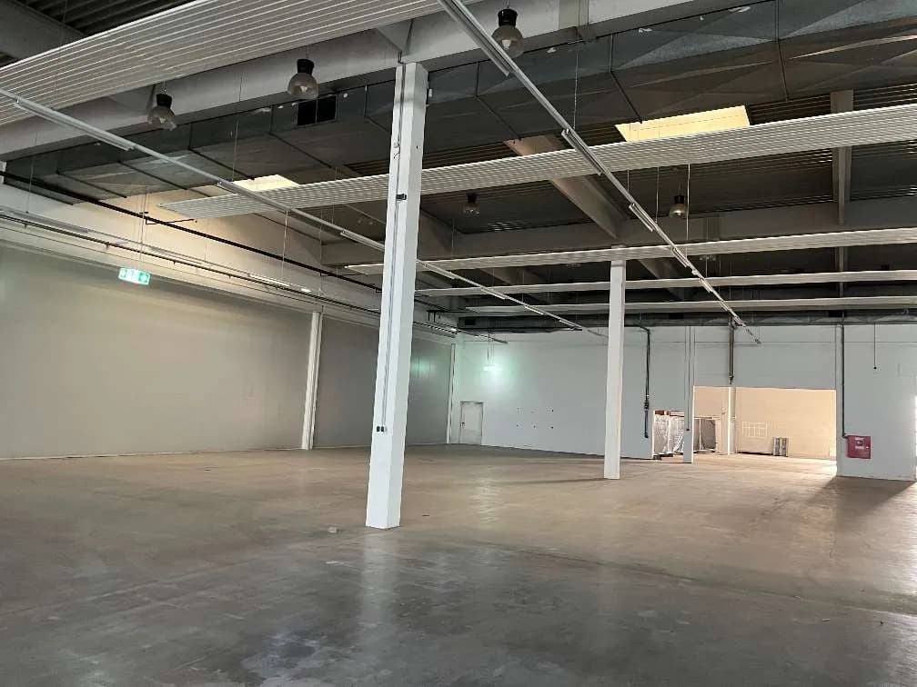 Gewerbeimmobilie mieten in Graz-Umgebung – 1 000 m² – Bild 4 von 11