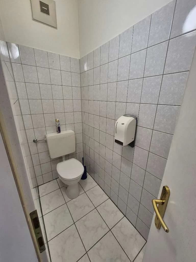Gewerbeimmobilie mieten in Weiz – 85 m², € 12 – Bild 8 von 12
