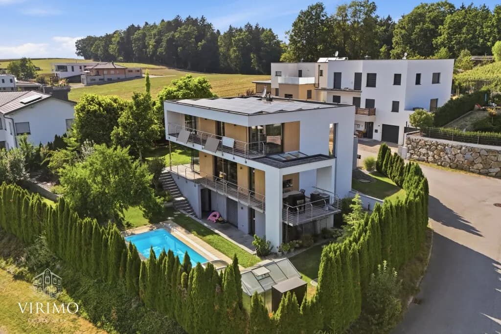8-Zimmer-Haus kaufen in Perg – 218,9 m², € 985.000
