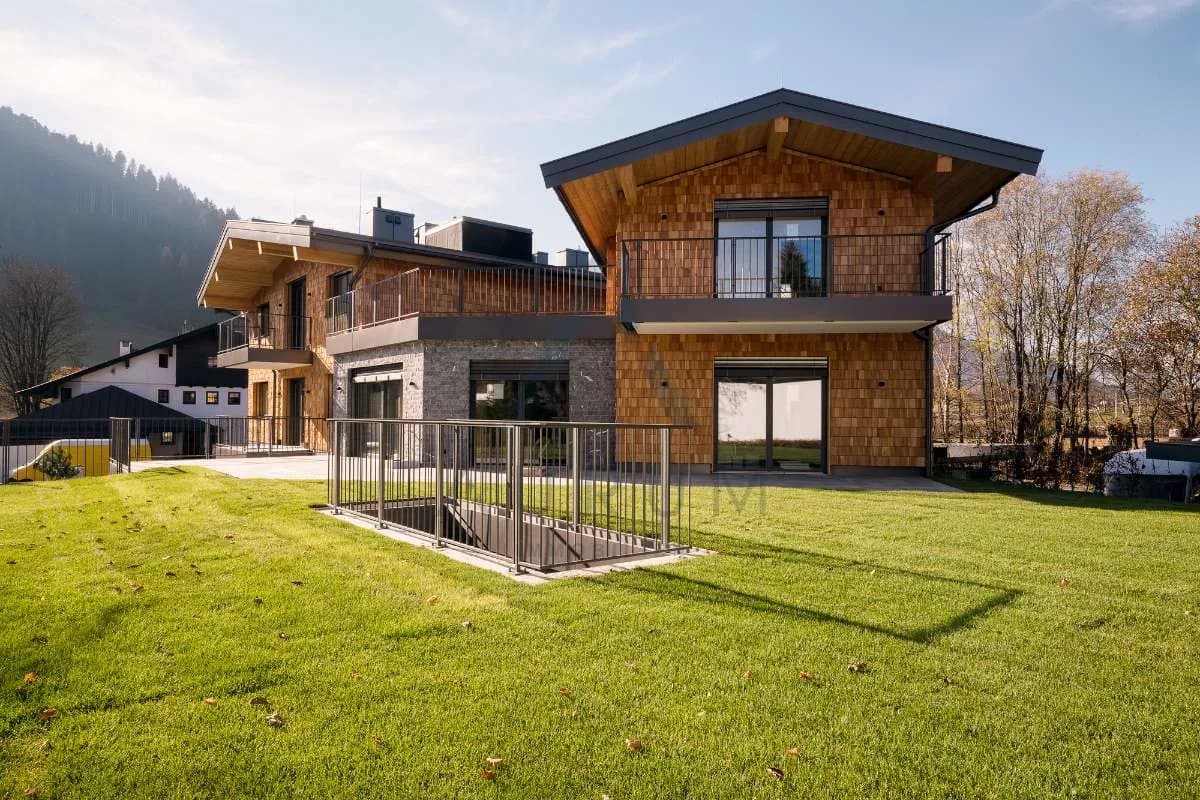 4-Zimmer-Wohnung kaufen in Kitzbühel – 207 m², € 2.490.000 – Bild 1 von 11
