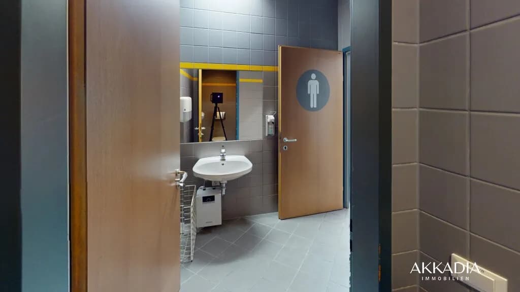 9-Zimmer-Gewerbeimmobilie mieten in Wien – 360 m², € 4.999 – Bild 9 von 14