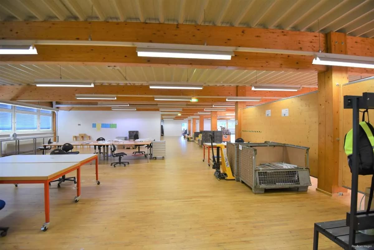 Gewerbeimmobilie mieten in Feldkirch – 222 m², € 2.308