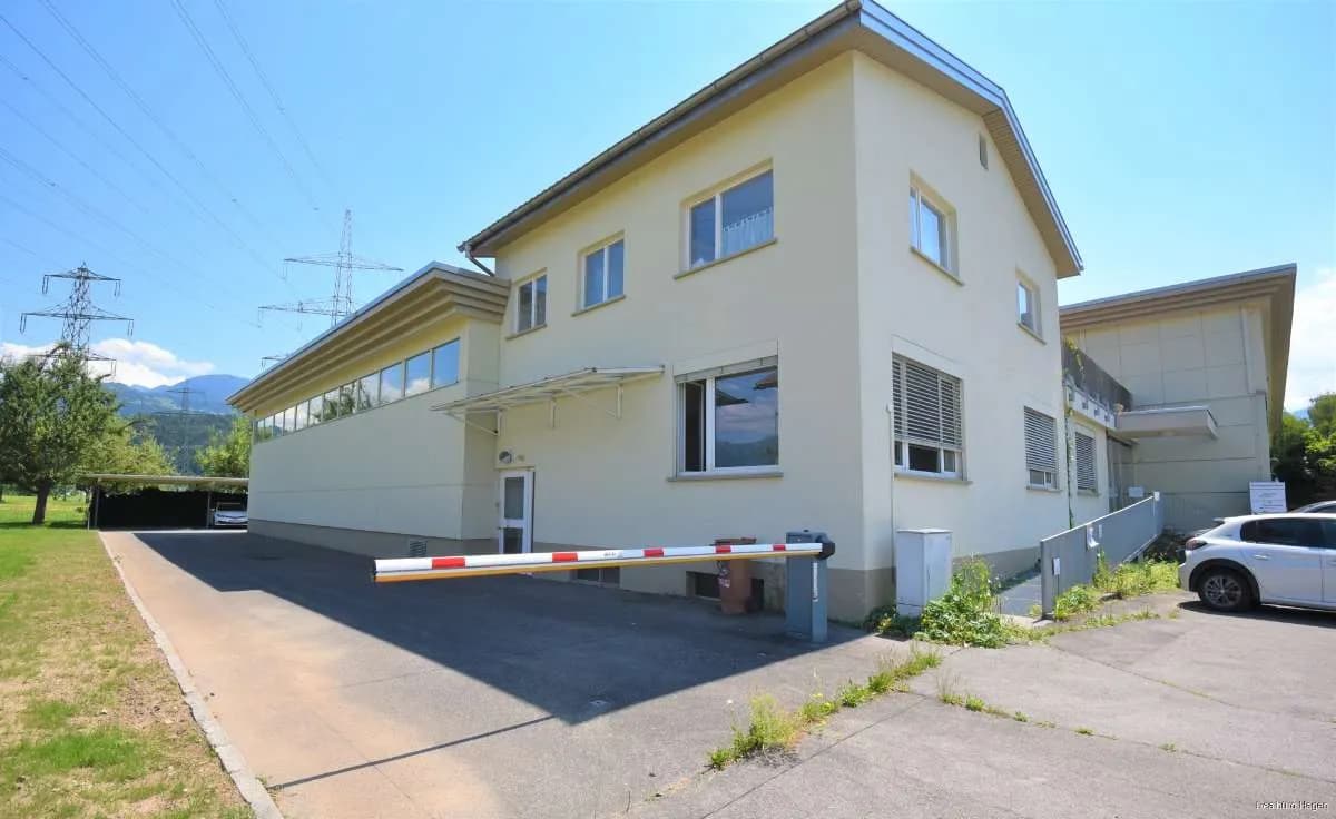 Gewerbeimmobilie mieten in Feldkirch – 222 m², € 2.308 – Bild 9 von 13