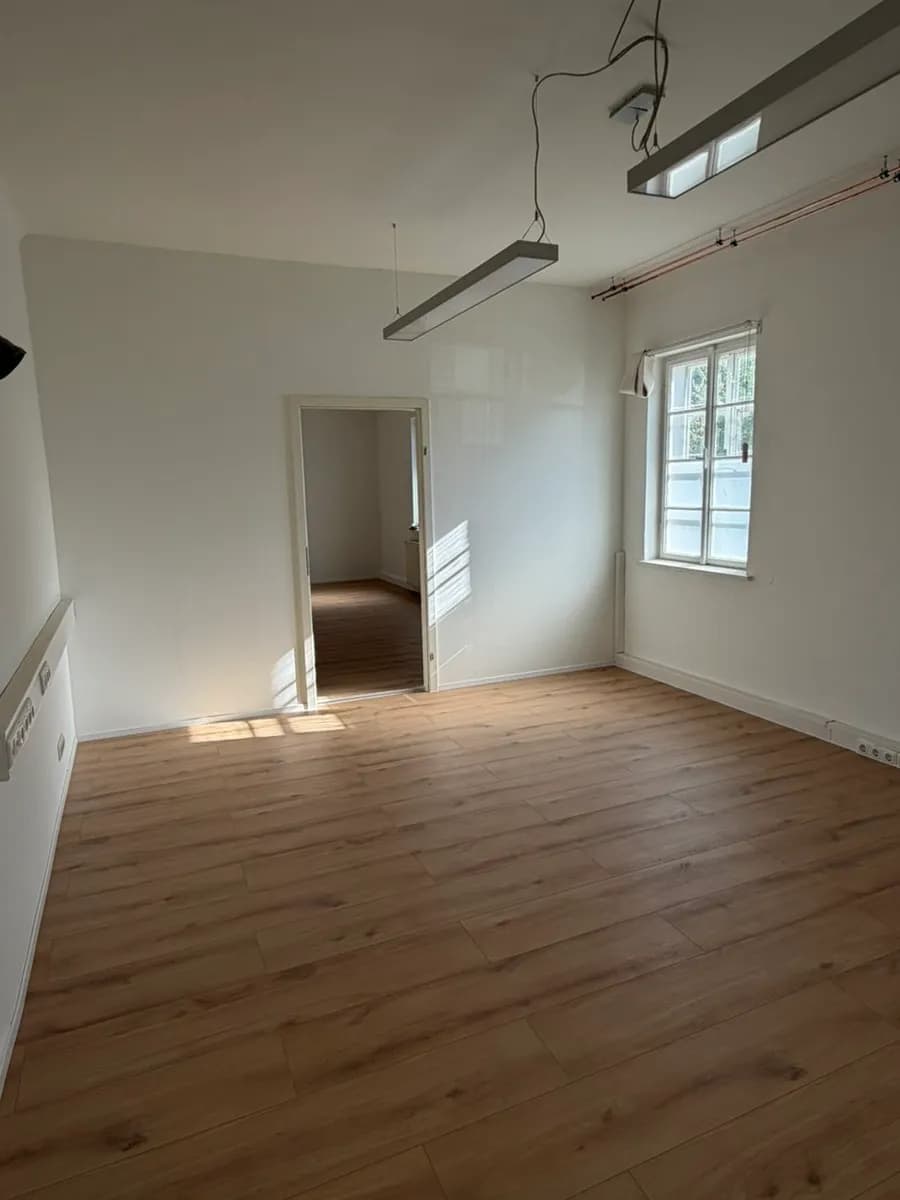 Gewerbeimmobilie mieten in Eferding – 160 m², € 1.210 – Bild 5 von 12