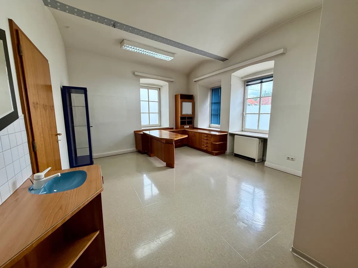 7-Zimmer-Gewerbeimmobilie mieten in Völkermarkt – 107 m², € 490 – Bild 3 von 8