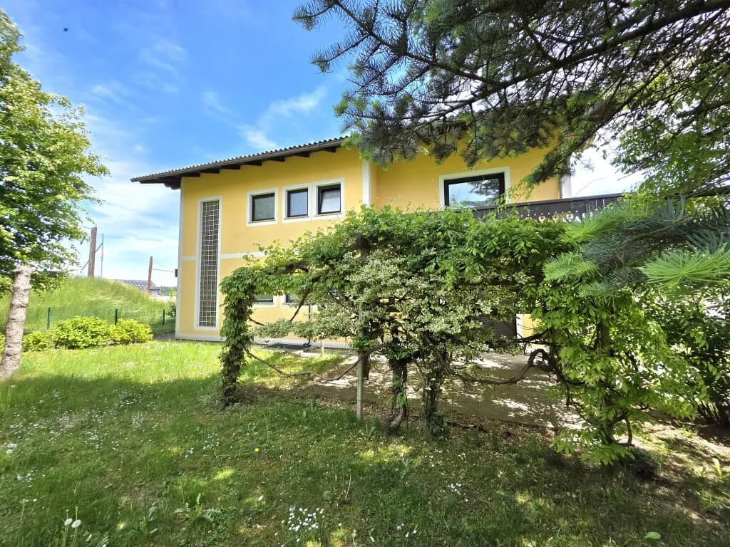 6-Zimmer-Haus kaufen in Leibnitz – 232 m², € 325.000