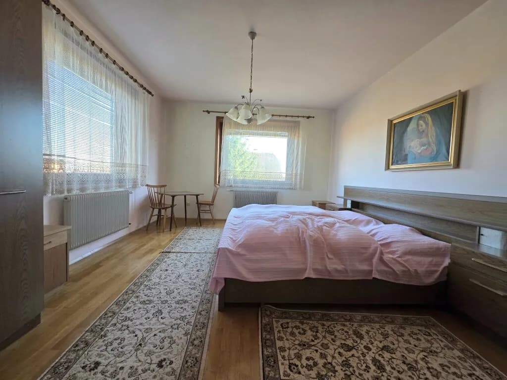 6-Zimmer-Haus kaufen in Leibnitz – 232 m², € 325.000 – Bild 5 von 18