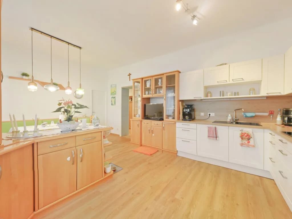 7-Zimmer-Haus kaufen in Oberwart – 245 m², € 349.000 – Bild 5 von 19